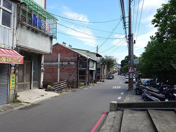 泰安鐵道文化園區(懷舊復古車站) 花梁鋼橋 在 台中后里