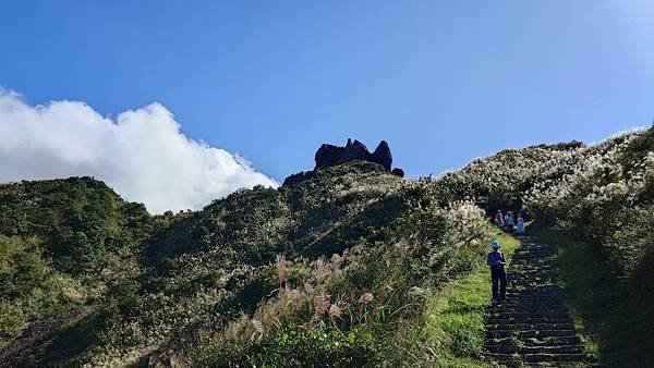 無耳茶壺山 茶壺山步道 (四季皆美 山景 海景) 在 金瓜石