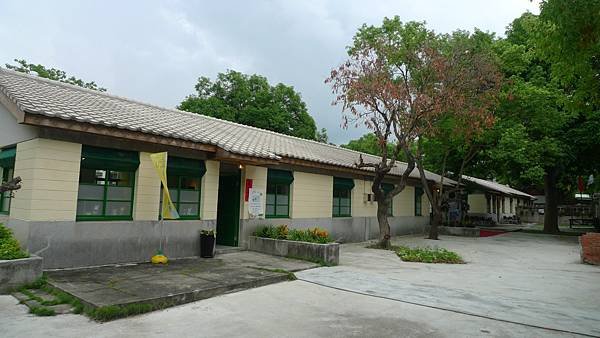 光復新村(老眷村變身文化市集) 國立台灣交響樂團 在 台中霧