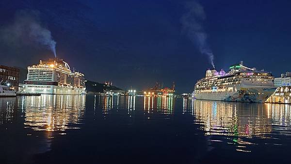 基隆海洋廣場夜景(夏天晚上散步好去處) 基隆小吃彙總