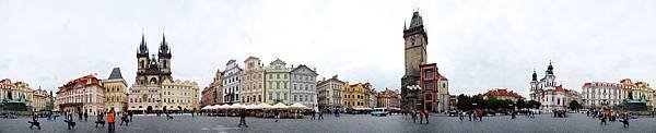 Old_Town_Square,_Prague_-_Staroměstské_náměstí,_Praha