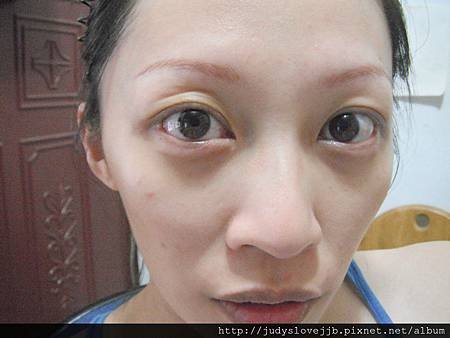 聖克萊爾亮白精華液11.jpg