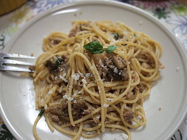 Easy Pasta茄丁牛肉末義大利麵