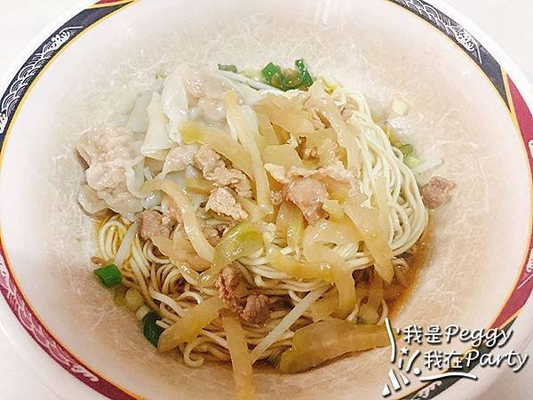 食記 新北市三重區 屏東老牌榨菜肉絲麵 單一口味的30年麵攤