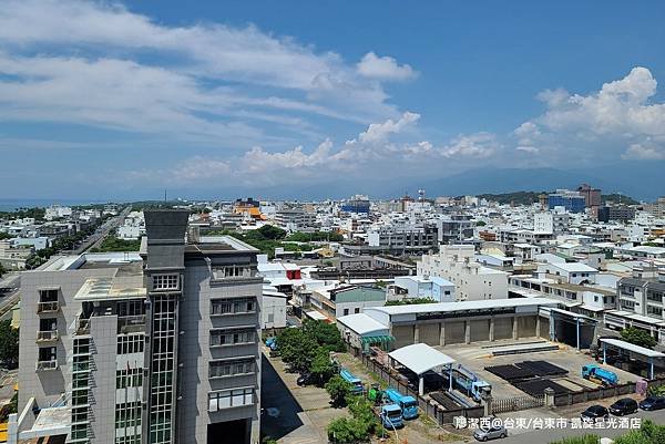 【台東/台東市】凱旋星光酒店