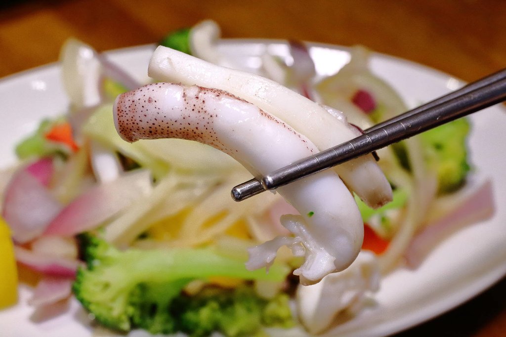 【食。台北】鼎薌小館〜台北車站好吃平價熱炒店推薦！老闆就是任