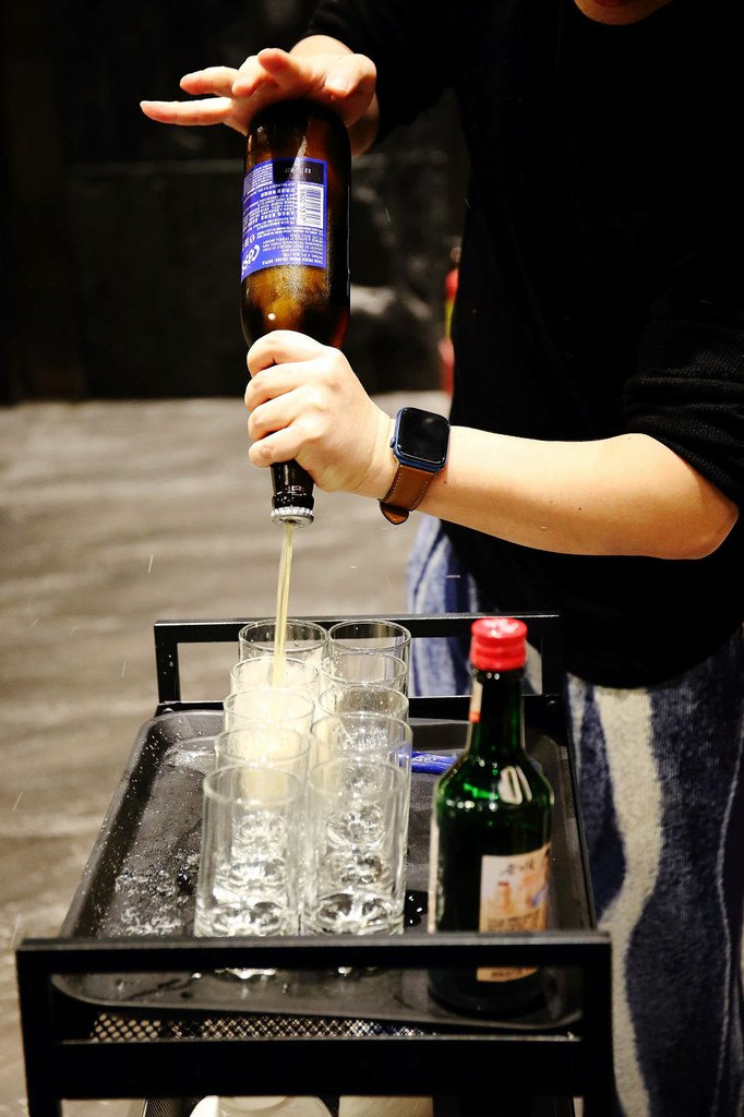 微風信義美食餐廳，韓吃一隻雞 微風信義店，有別於一般韓式餐廳