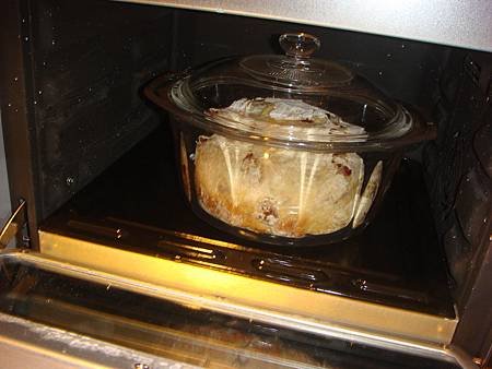 2011-05-14 不用揉的蔓越莓麵包 007.jpg