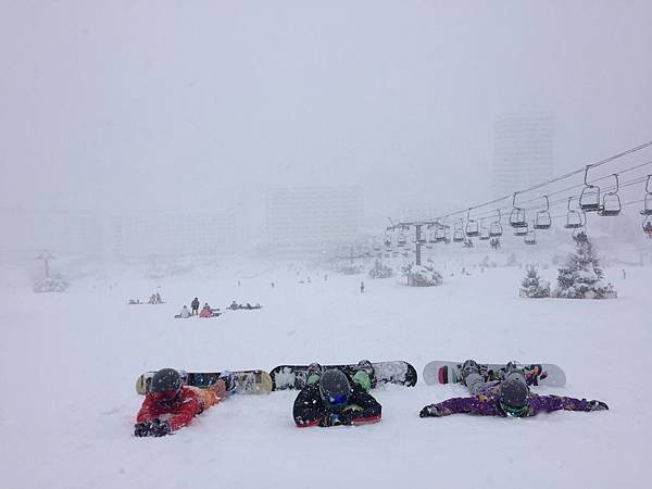 [日本]新瀉苗場滑雪行Day3(滑雪中毒者五天滑雪團)