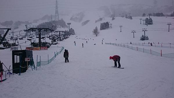 [日本]新瀉苗場滑雪行Day3(滑雪中毒者五天滑雪團)