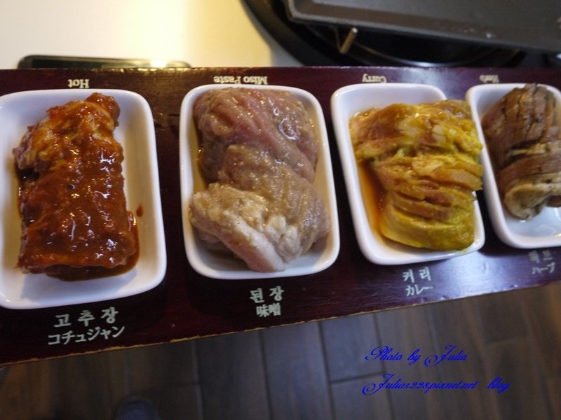 八色15.JPG
