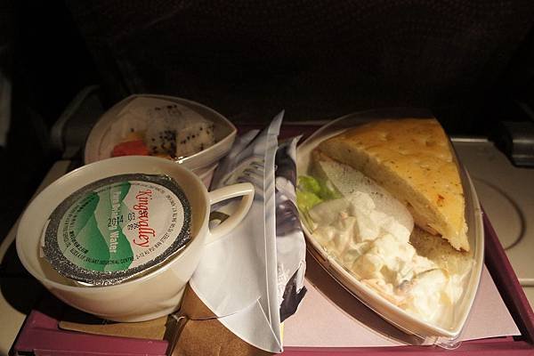 9.21 plane savoury snack 1a.jpg