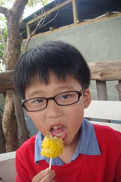 201105 037.jpg