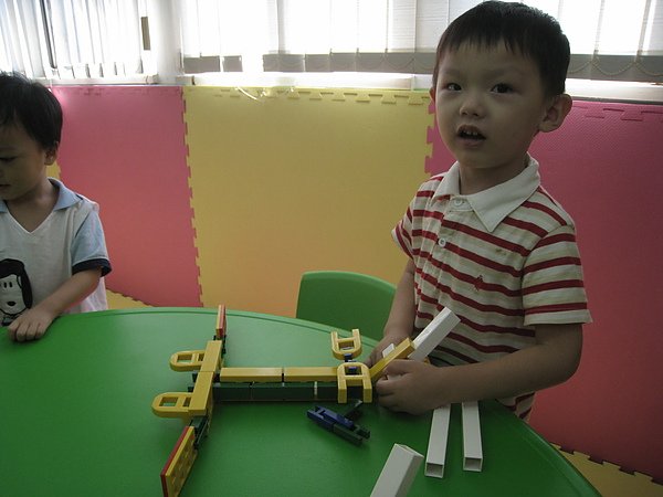 揚智的飛機.JPG