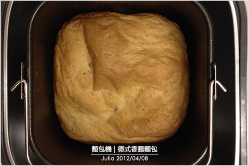 德式香腸麵包_05.jpg