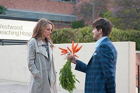 No Strings Attached04.jpg