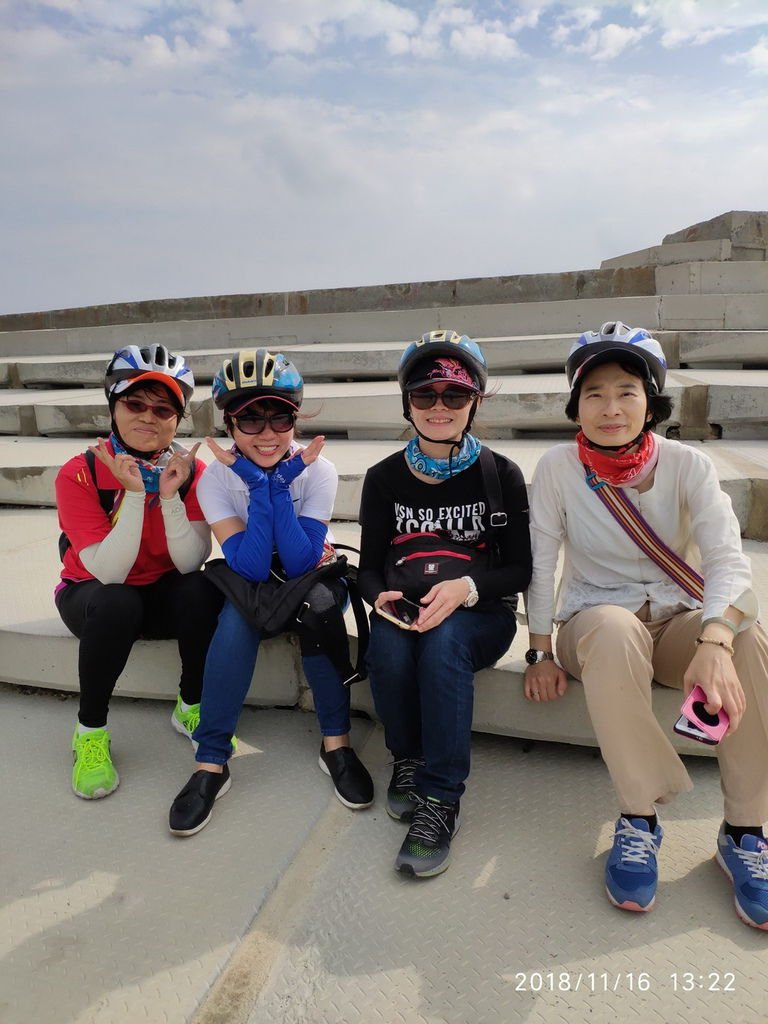 20181116 南寮漁港_181119_0073_调整大小.jpg