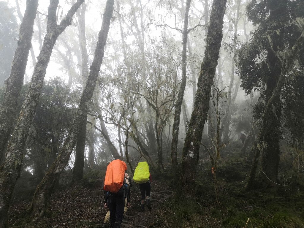 2023/2/25-2/27 嘉明湖&amp;三叉山&amp;向陽山(戒茂斯