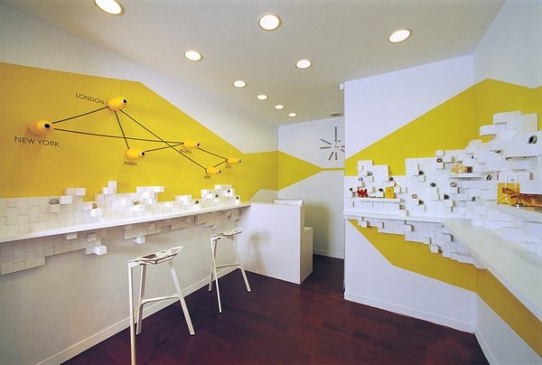 OPUS-SHOP1.JPG