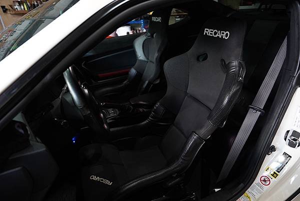 Recaro SPG3 桶型賽車椅 裝車紀實