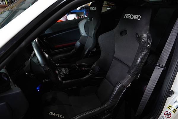 Recaro SPG3 桶型賽車椅 裝車紀實