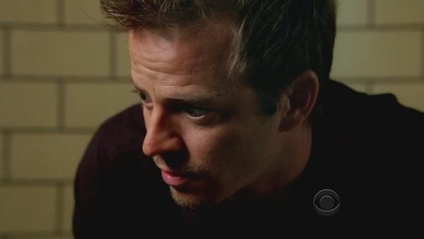 CSI.New.York.S05E09.HDTV.XviD-LOL[(001045)12-08-33].JPG