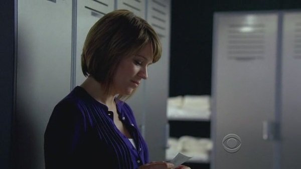 CSI.New.York.S05E09.HDTV.XviD-LOL[(041259)12-33-40].JPG