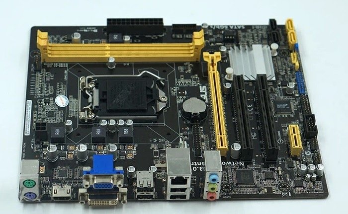 ASUS BM1AD規格--1120222