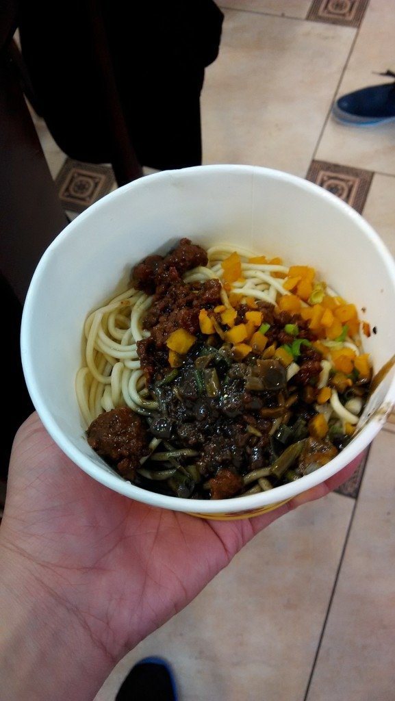 武漢戶部巷吃熱乾麵--1030721