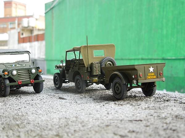 Willys MB Jeep 美國威利吉普車，含拖車( IT
