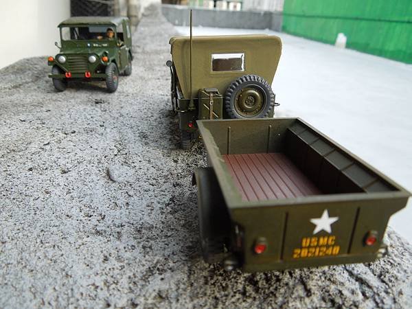 Willys MB Jeep 美國威利吉普車，含拖車( IT