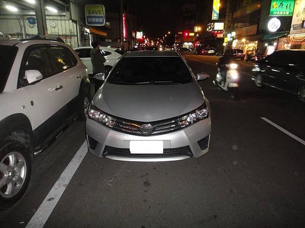 2014年 Toyota Altis 增加彈射遙控鑰匙 遙控