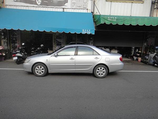 2004年Toyota Camry 增加2014年款彈射遙控