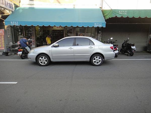 2005年 Toyota Altis 增加晶片鑰匙及遙控器