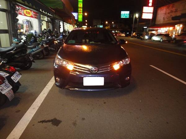 2014年 Toyota Altis 增加彈射遙控鑰匙 遙控