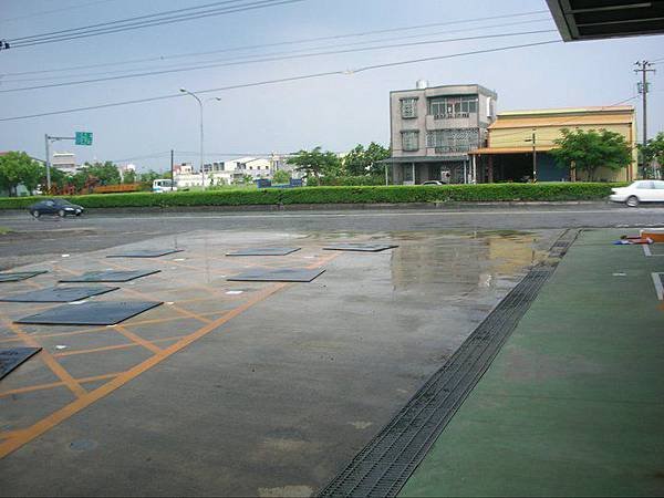 午後雷陣雨.jpg