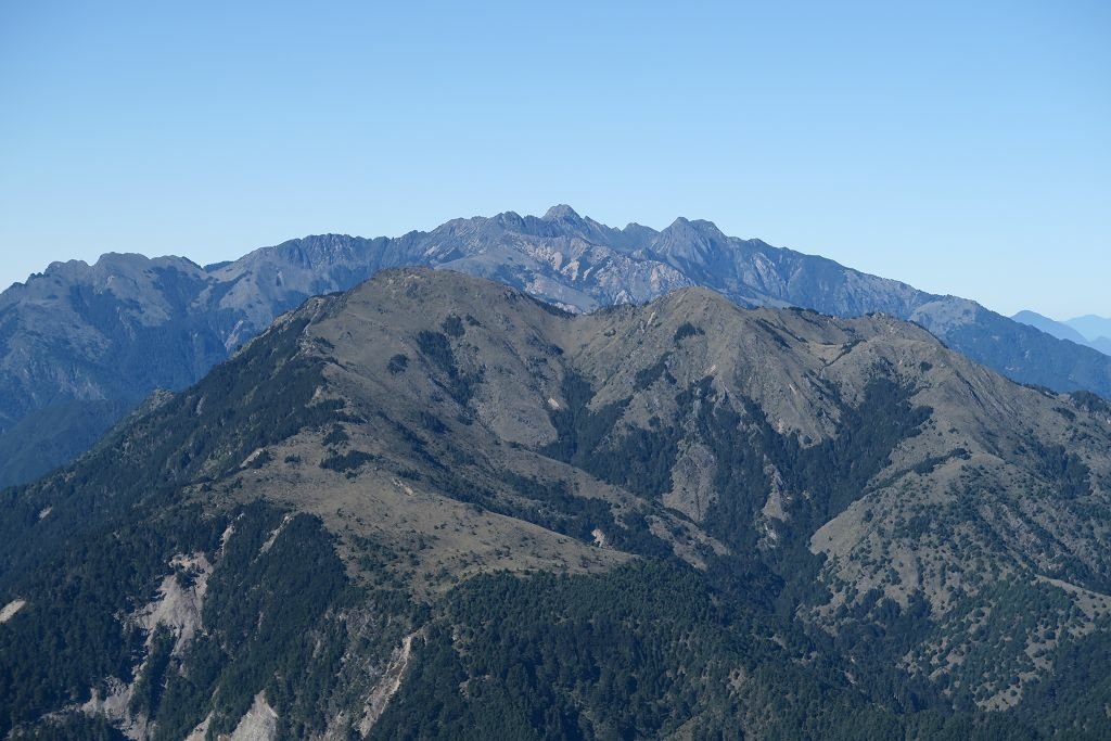 高雄台東--百岳八秀之一向陽山