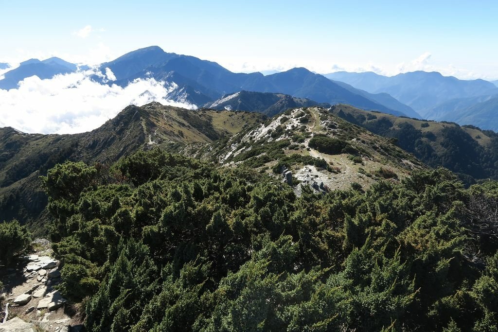 高雄台東--百岳八秀之一向陽山