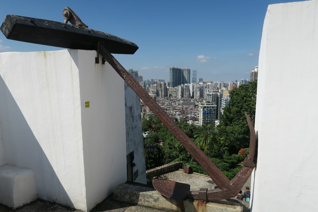 澳門--澳門市區景點1(澳門漁人碼頭、松山纜車、東望洋燈塔)