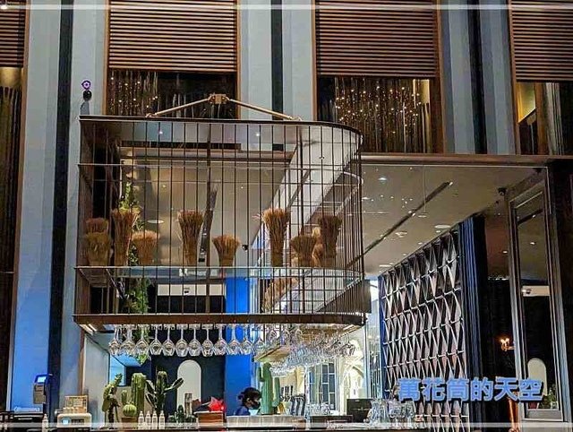 萬花筒的天空004UMAMI.jpg - 20230218台北UMAMI金色三麥LE BLE D&apos;OR(微風南山店)