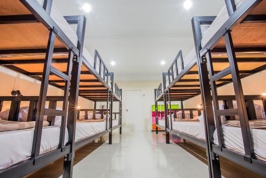 khaosan-lovers-hostel.jpg