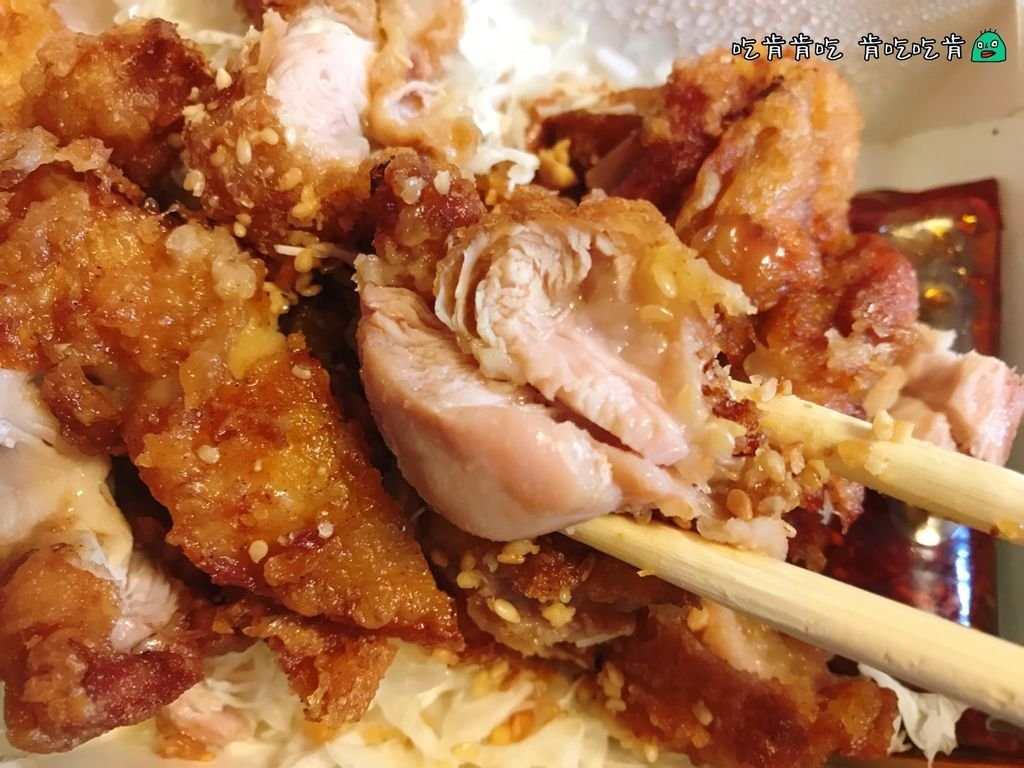 東泰鮮泰式椒麻雞飯8.JPG