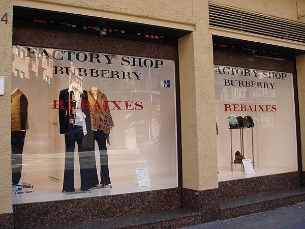 Burberry OUtlet