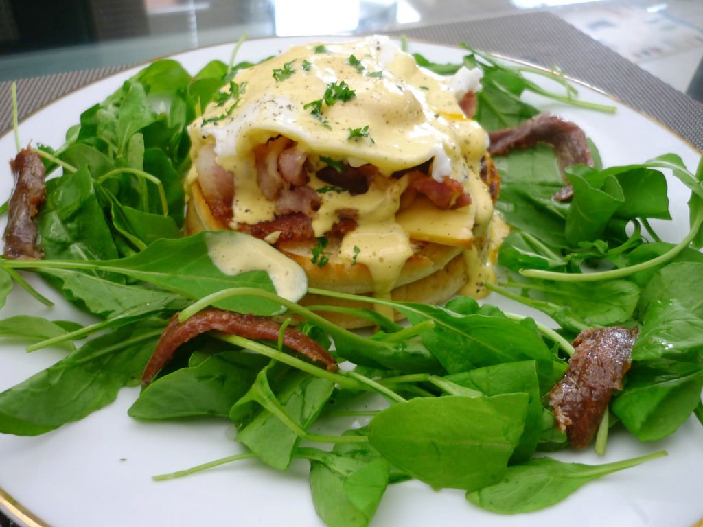 Eggs Benedict