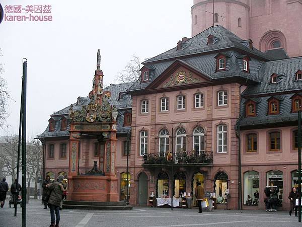 2011.01.10-德國-法蘭克福Heimtextil展-美因茲-市場廣場.....JPG