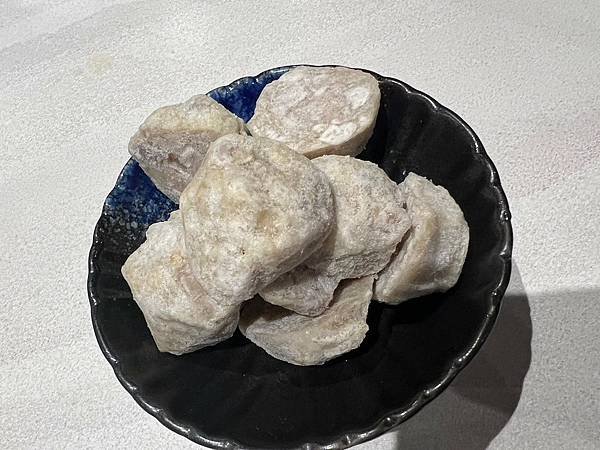 【台北美食/大安區】深紅鍋物-湯頭實在,肉品新鮮,價格合理