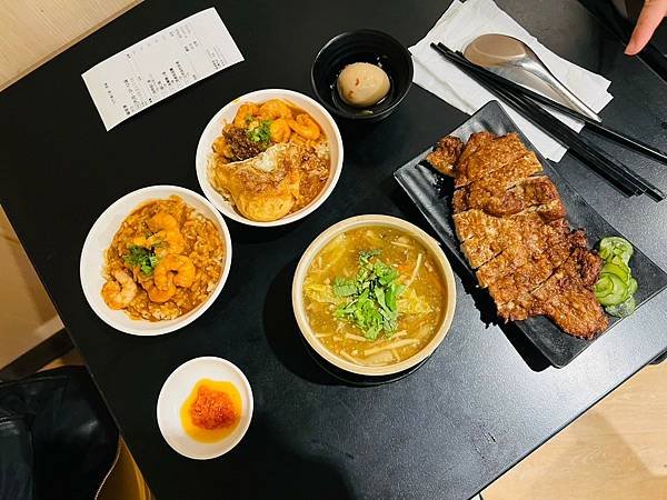 【台北美食/大同區】北門 蝦仁飯·煲湯-鮮香濃郁蝦仁飯,大塊