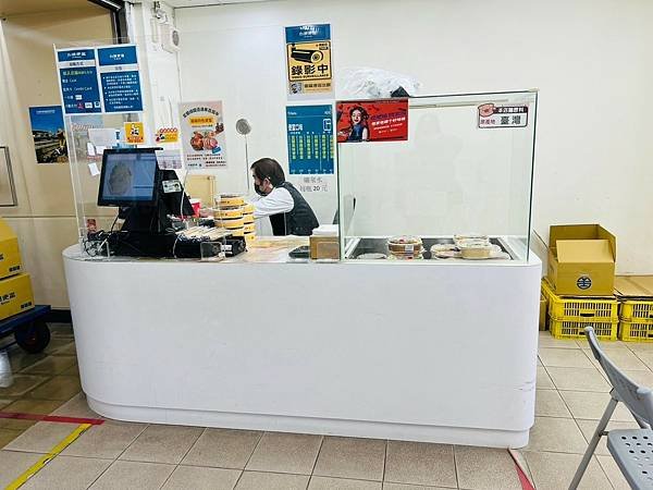 【基隆美食/七堵區】台鐵便當本舖七堵店-滷排骨鹹甜軟嫩,米飯