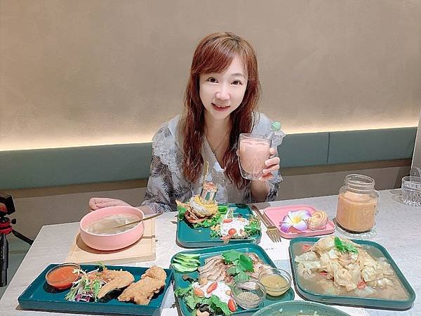 食記【中山站美食】中山區泰式料理推薦／Coco Brothe