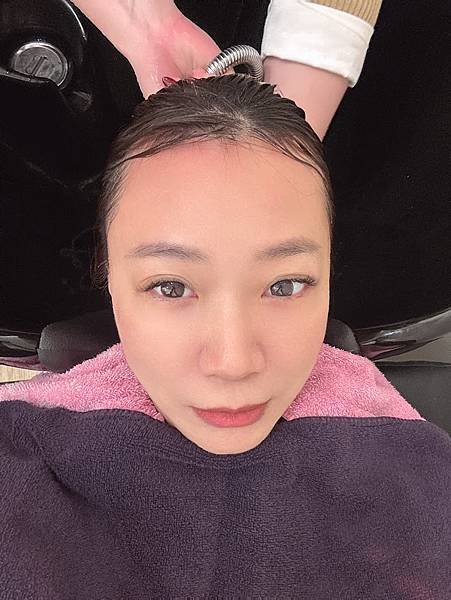 板橋美髮推薦【HITO Hair館前店】頭髮毛躁的剋星: 光